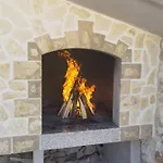 House Galeb- 20 Meters From Beach!! Ferienhaus *