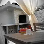 House Galeb- 20 Meters From Beach!! Ferienhaus Sevid