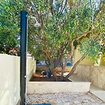 House Galeb- 20 Meters From Beach!! Ferienhaus *