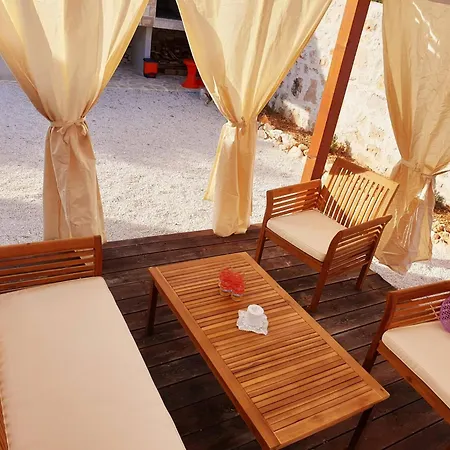 Ferienhaus House Galeb- 20 Meters From Beach!!